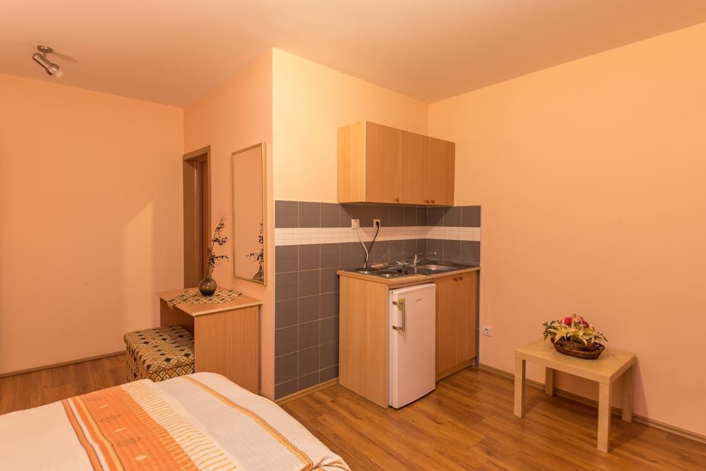 Apartments Bokan Cetinje Kamer foto