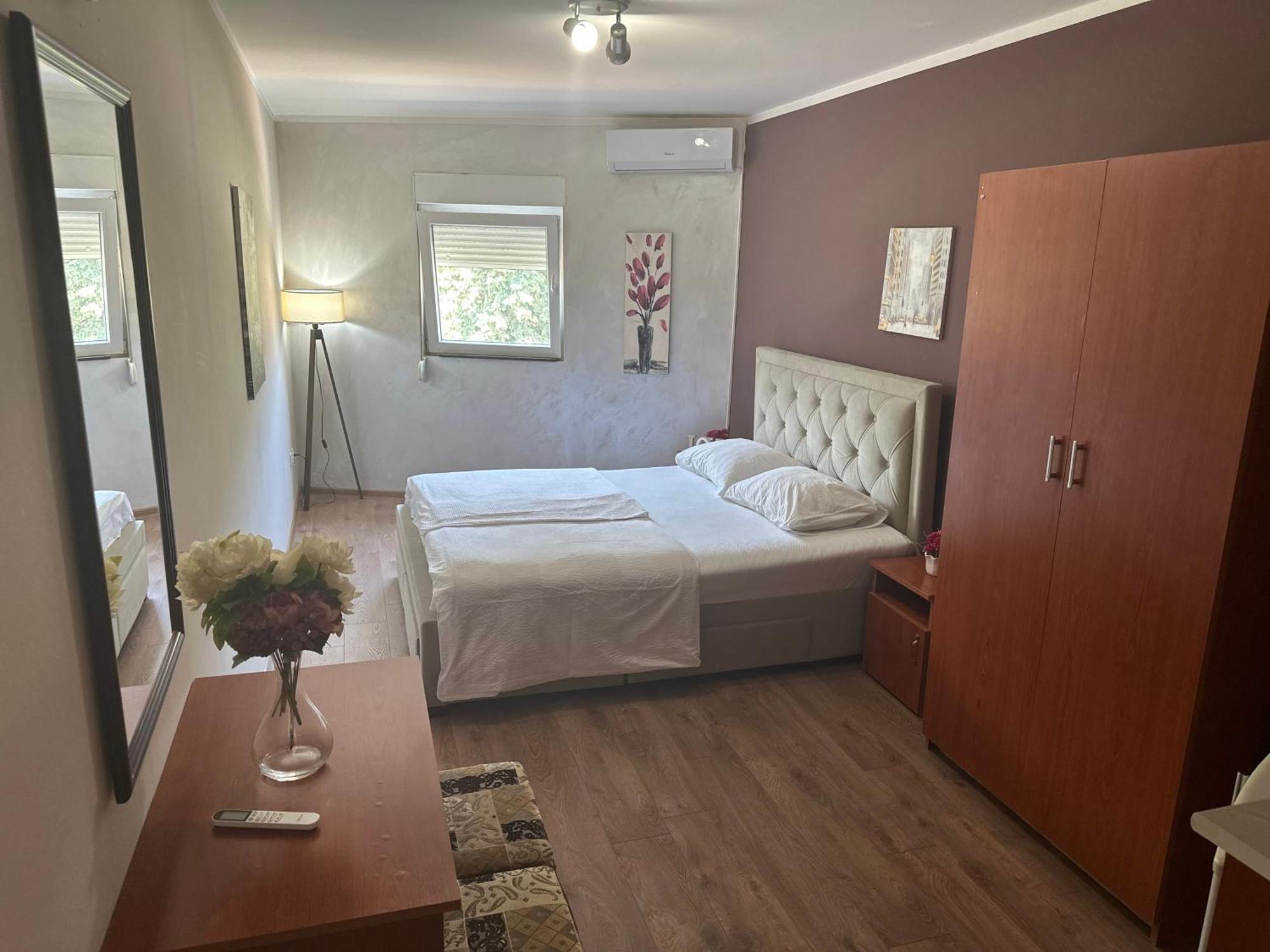 Apartments Bokan Cetinje Buitenkant foto