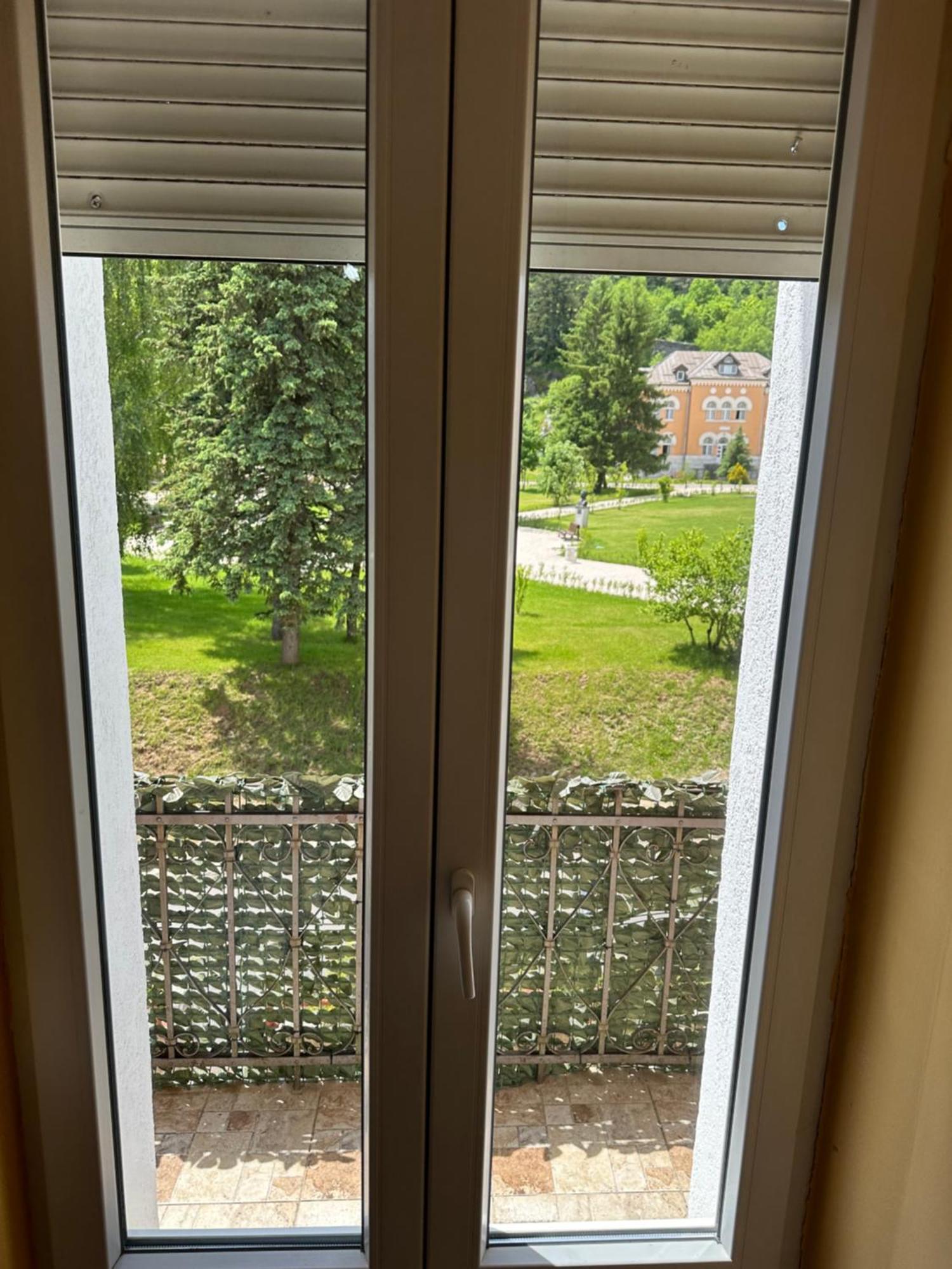 Apartments Bokan Cetinje Buitenkant foto