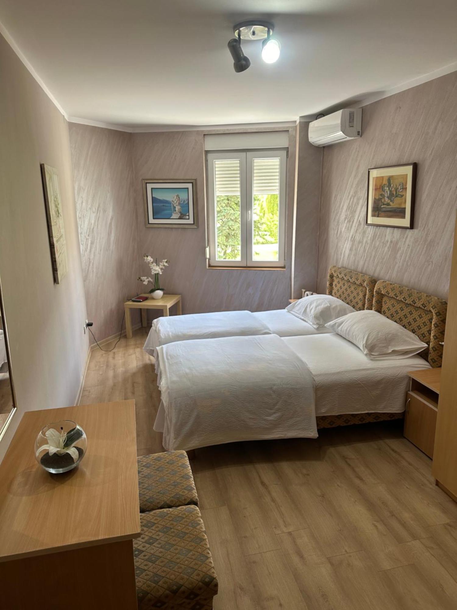 Apartments Bokan Cetinje Buitenkant foto