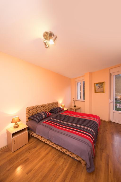 Apartments Bokan Cetinje Buitenkant foto